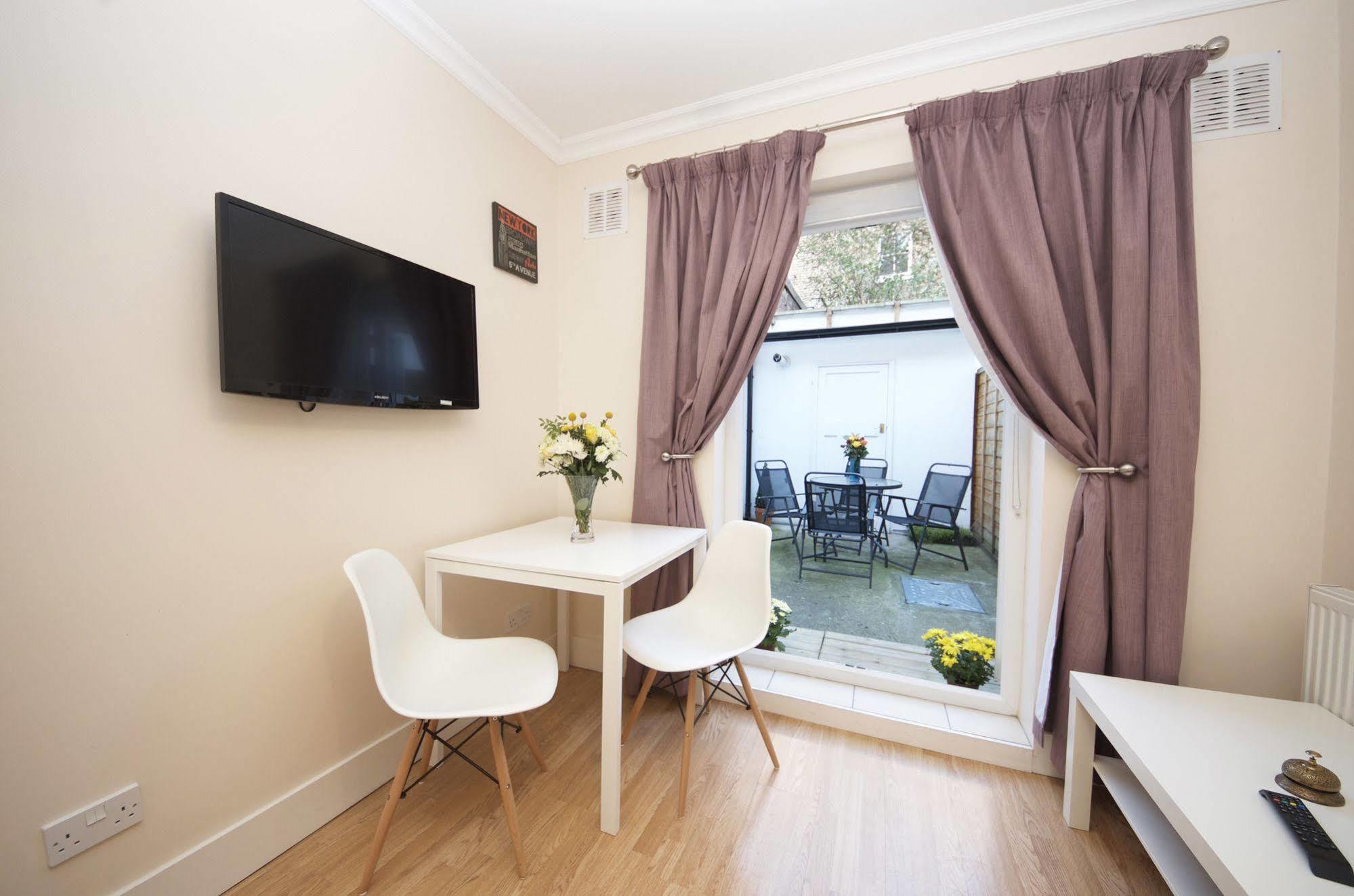 W14 Apartments Лондон Екстер'єр фото