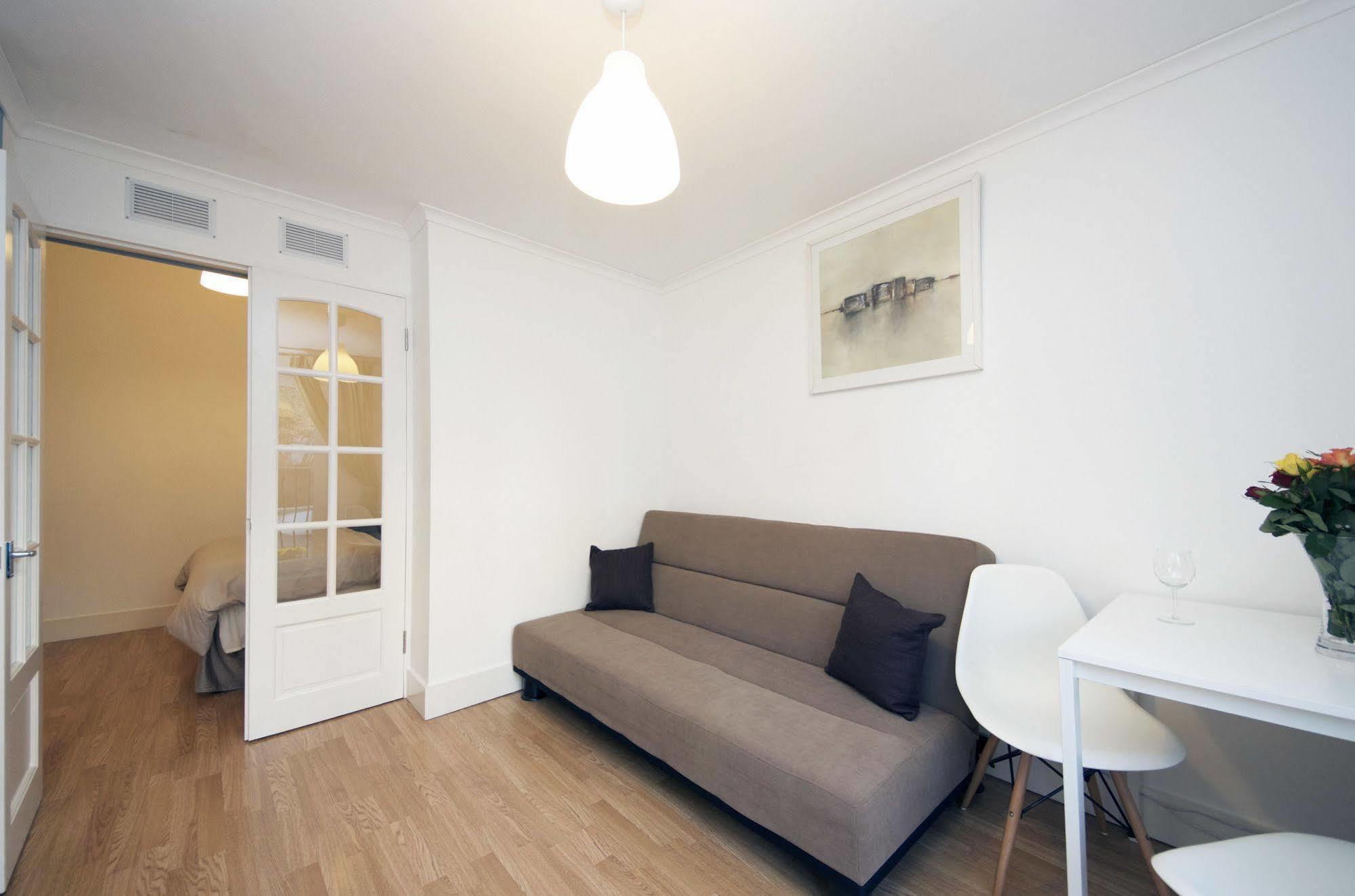 W14 Apartments Лондон Екстер'єр фото