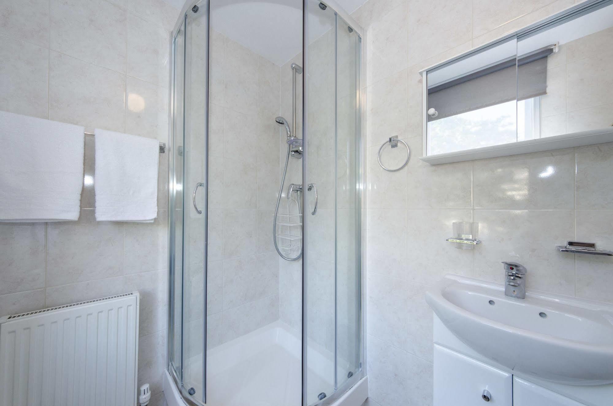 W14 Apartments Лондон Екстер'єр фото
