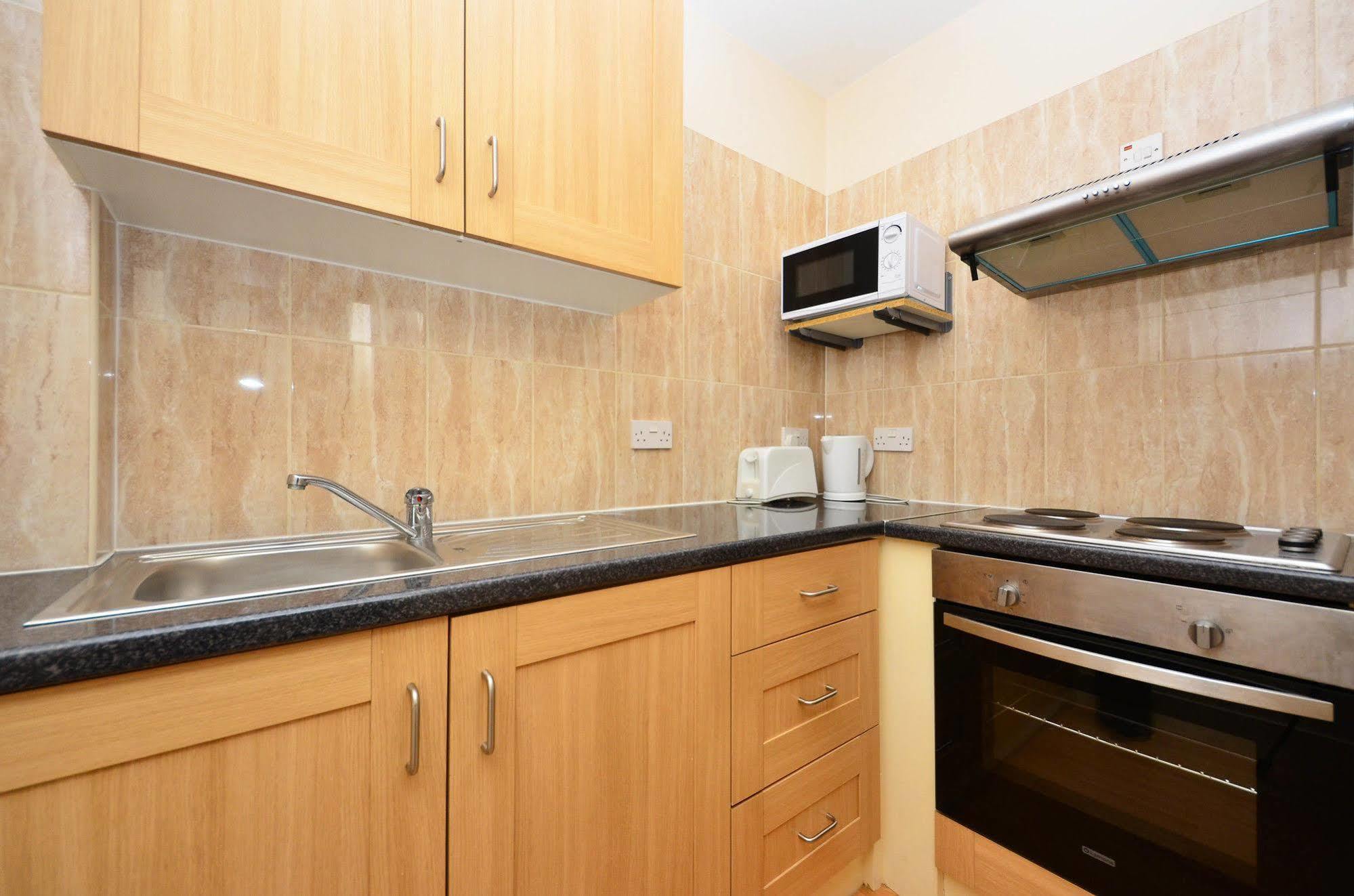 W14 Apartments Лондон Екстер'єр фото